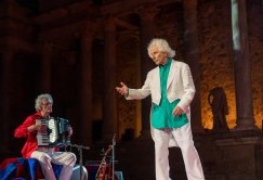 Los dioses y Dios